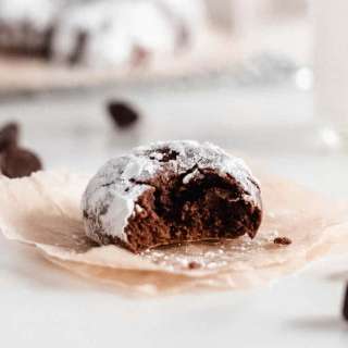 Chocolate Crinkle Cookies
