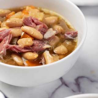 Slow-Cooker Ham and Bean Soup