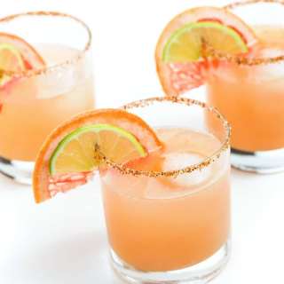 Skinny Grapefruit Margarita