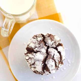 Chocolate Crinkle Cookies