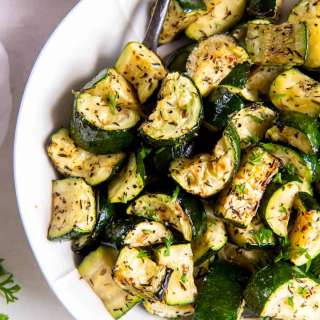 Easy Air Fryer Zucchini