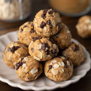 Peanut Butter Energy Bites