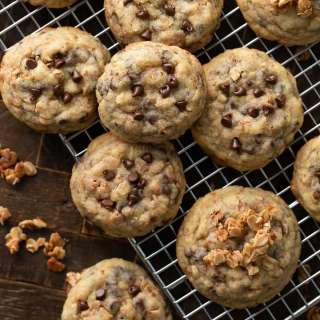 Chewy Granola Cookies