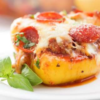 Low Carb Pizza Stuffed Peppers
