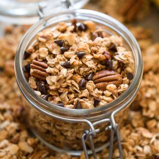 Banana Bread Granola