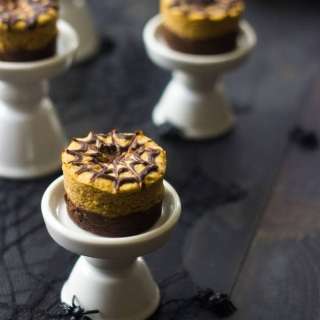 Pumpkin Mini Cheesecake Recipe With Gluten-Free Brownie Bottom {Super Simple, GF, Low-Fat + Low-Calorie}