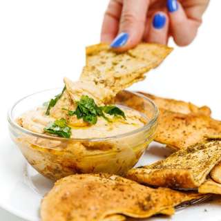 Baked Pita Chips with Za’atar
