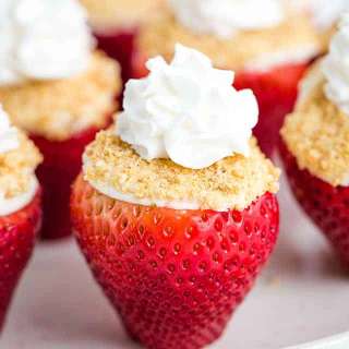Cheesecake Stuffed Strawberries