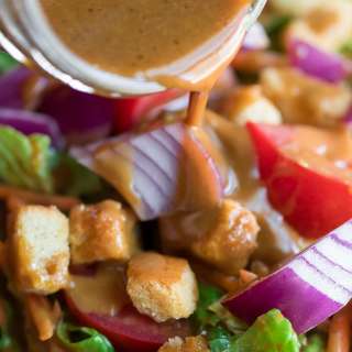 Easy Homemade Balsamic Dressing
