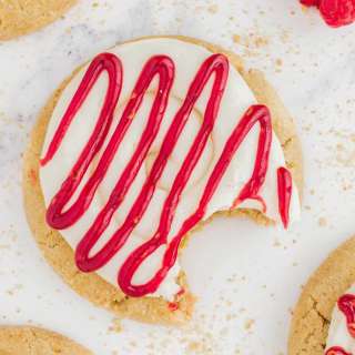 Raspberry Cheesecake Cookies