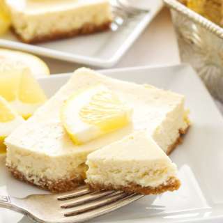 Lemon Cheesecake Bars