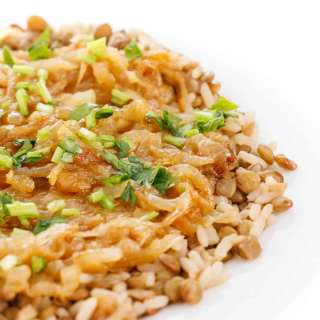 M’Juddarah (Lentils, Rice, and Caramelized Onions)