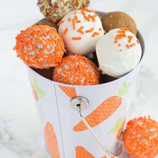 Carrot Cake Cake Pops