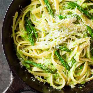 Asparagus Pasta with Creamy Alfredo Sauce