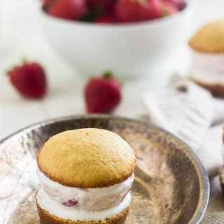 Frozen Cheesecake Strawberry Shortcake Sandwiches Recipe