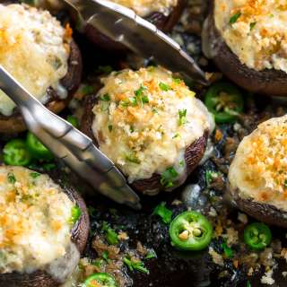 Jalapeño Cream Cheese Stuffed Mushrooms