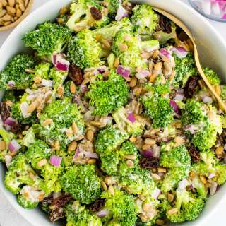 Vegan Broccoli Salad