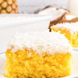 Easy Pineapple Cake