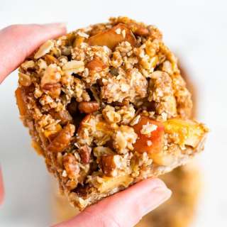 Healthy Apple Crumble Bars