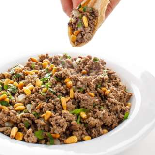 Lebanese Hushwee – Ground Beef with Pine Nuts