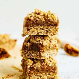 Fig Jam Crumble Bars