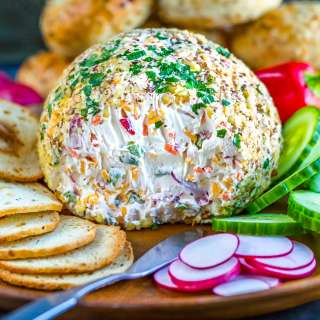 Brunch-Worthy Veggie Cream Cheese Breakfast Cheese Ball