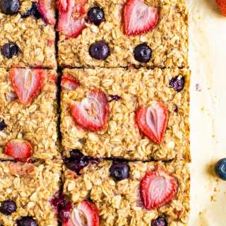 Berry Baked Oatmeal Bars