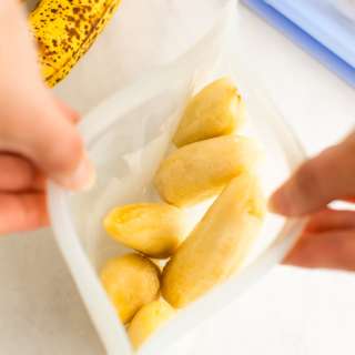 How to Freeze Bananas