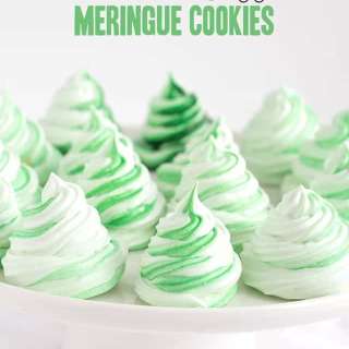 Mint Kiss Meringue Cookies