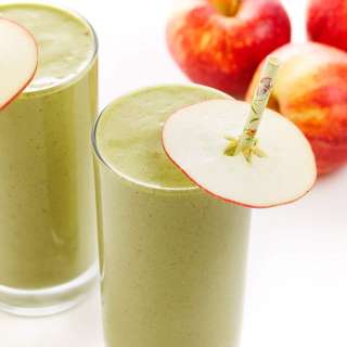 Carrot Apple Ginger Green Smoothie