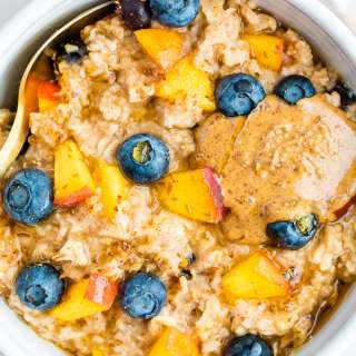 Blueberry Peach Oatmeal