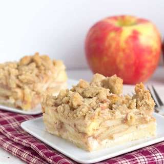Apple Pie Crumb Bars
