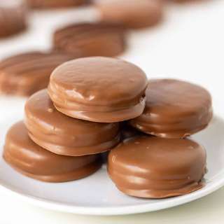 Chocolate Covered Oreos