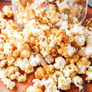 Old Fashioned Caramel Corn