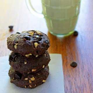 Chocolate Cookies with Avocado and Peanuts