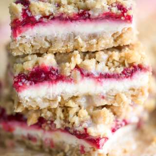 Cranberry Cheesecake Streusel Bars