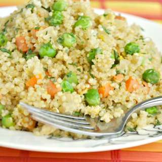 Quinoa Fried Rice + Tips on Making Perfectly Fluffy Quinoa