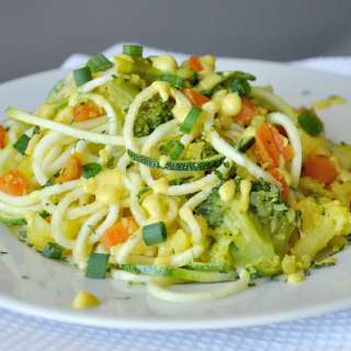 Creamy Curry Spiralized Zucchini Pasta