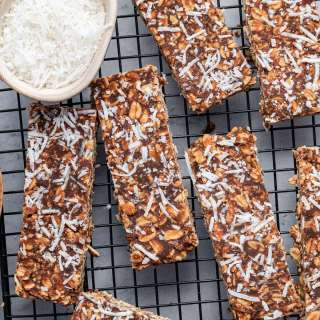 No Bake Chocolate Energy Bars