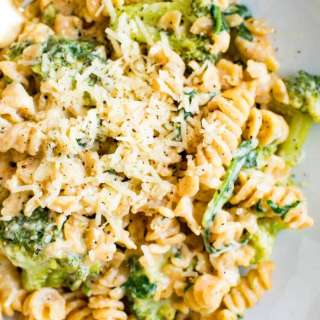 35 Healthy Comfort Food Recipes (+ Healthy Mac and Cheese Recipe)