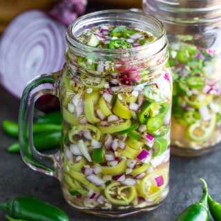 Quick Refrigerator Pickled Peppers