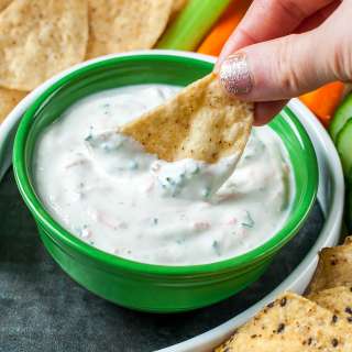 Healthy Garden Veggie Dip