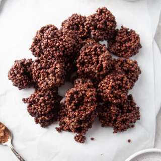 Chocolate Quinoa Crunch Bites