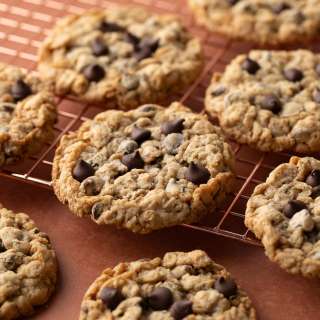 Chocolate Chip Oatmeal Cookies