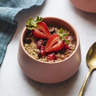 Single Serve Strawberry Chocolate Chip Baked Oatmeal
