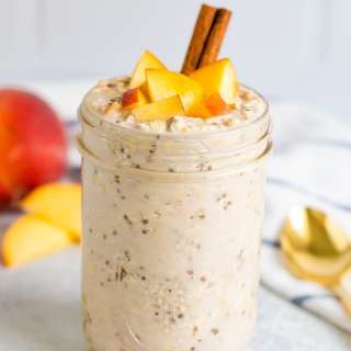 Peach Overnight Oats