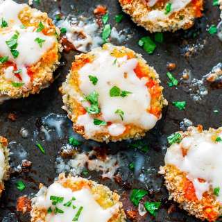 Cheesy Baked Buffalo Zucchini Chips