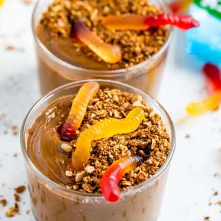 Healthy Halloween Treats + Healthy Dirt Cups