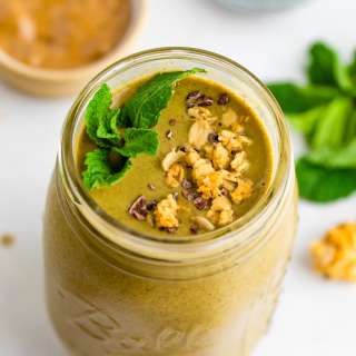 Mint Chocolate Chip Smoothie