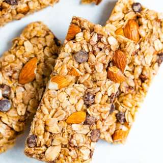 Chocolate Chip Almond Granola Bars